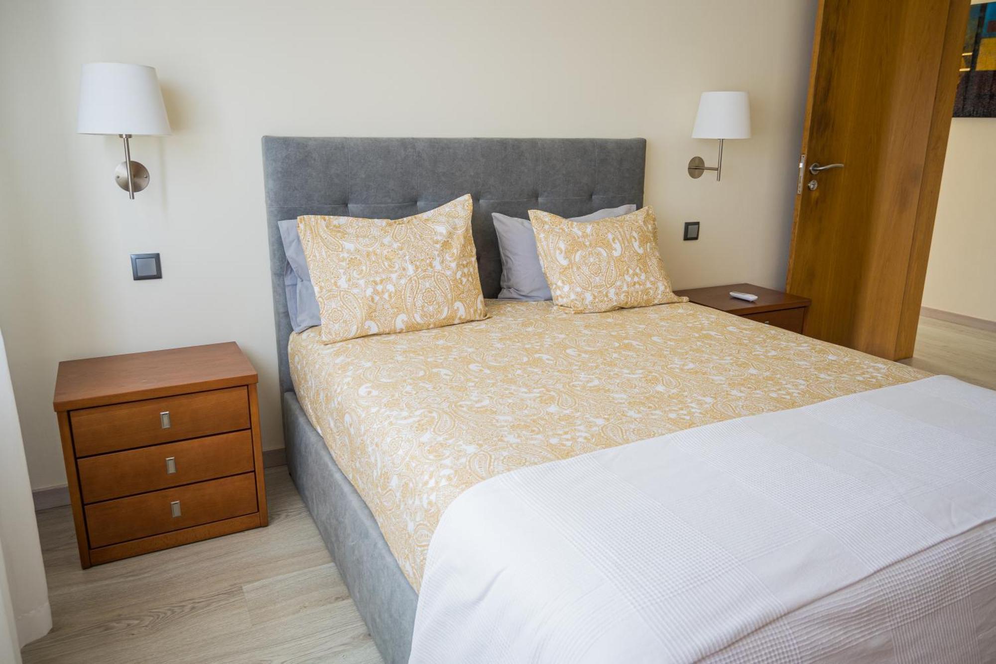 Cabo Da Vila Guesthouse Ribeira Grande Exterior photo